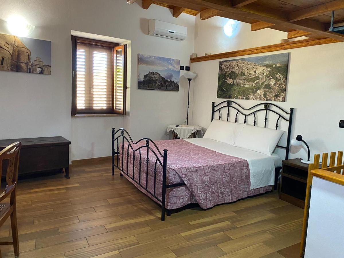 La Casetta Gerace Ngoại thất bức ảnh